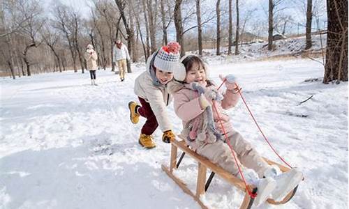 亲子玩雪天气好吗,下雪天亲子活动